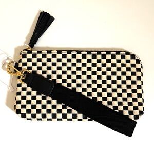 Woven Checkered Wristlet